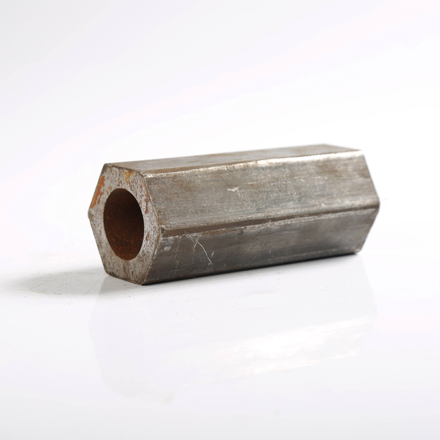 ISO9001 Certified Hexagon cavum Pipe Inconsutilem Figuratus Hexagonal Fistulam Cum Superficies Treatment Service
