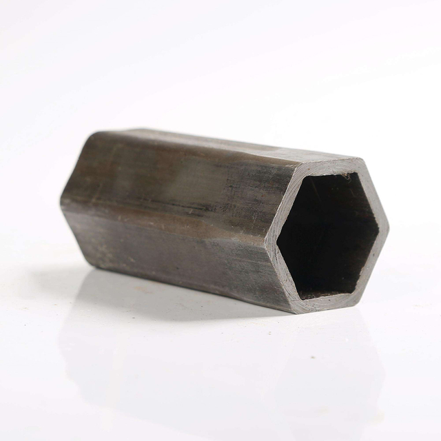 Malaking Caliber Carbon Steel Hexagonal Tube Custom Wall Thickness Seamless Hex Pipe Para sa Engineering Construction