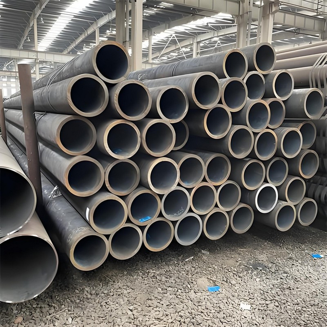 Tubo per caldaia senza saldatura ad alta pressione standard EN Tubo in acciaio senza saldatura resistente al calore per caldaie industriali europee e sistemi di tubazioni di riscaldamento